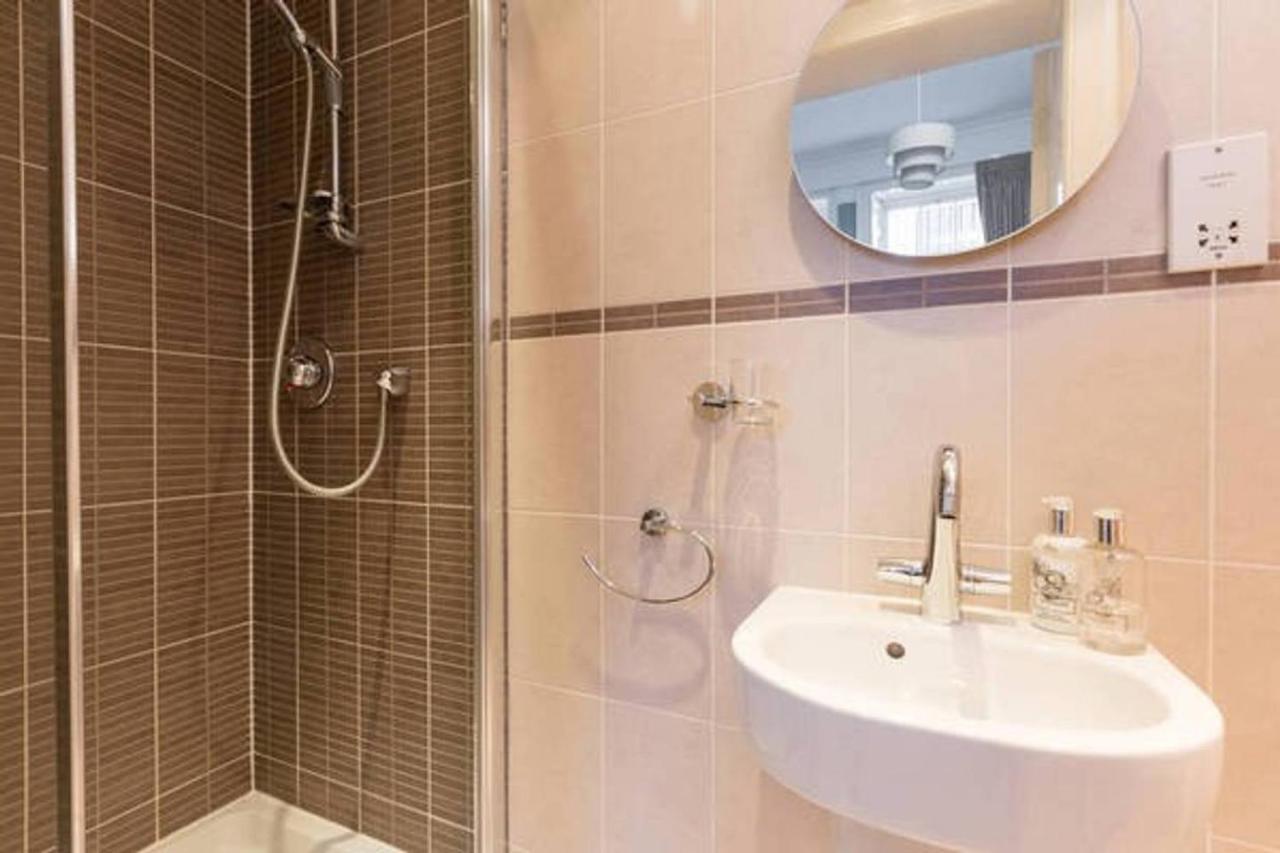 Altido Amazing Hanover St Apt In City Centre 2Br, 2Bath Edinburgh Eksteriør bilde